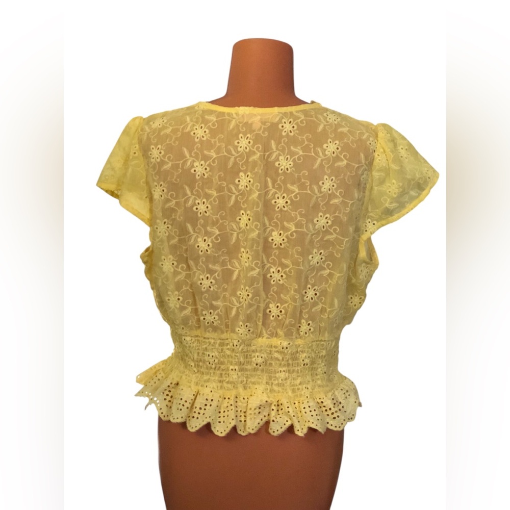 Rose and Grey Chic Yellow Eyelet Cropped Blouse - Picture 2 of 8